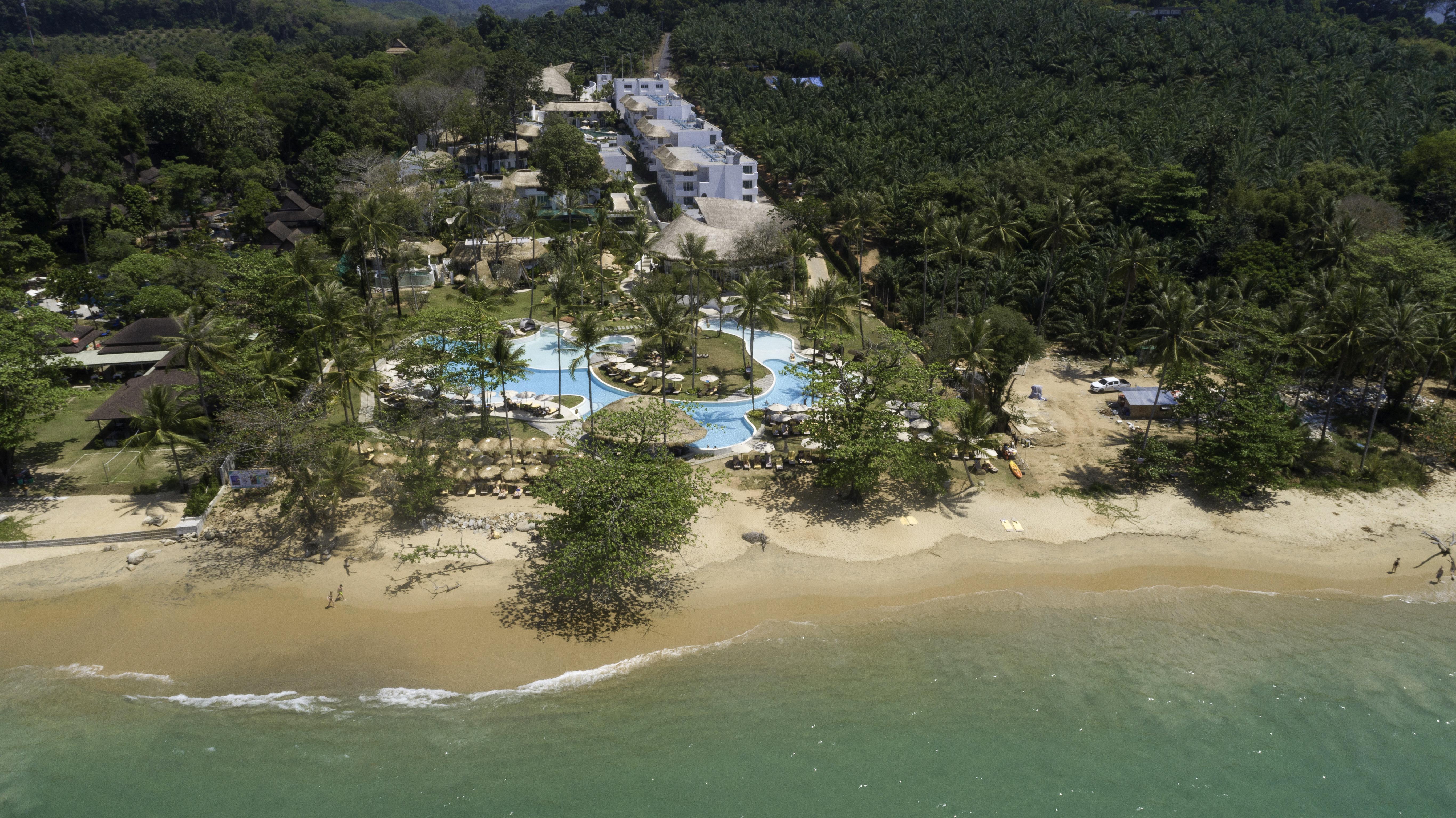 منتجع وسبا عدن بيتش خاو لاك المظهر الخارجي الصورة Aerial view of the resort